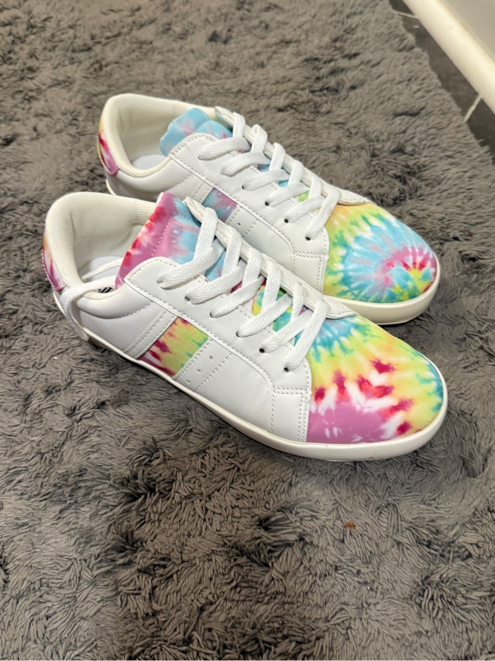 JustFab White Sneakers with Rainbow Tie-Dye Accents 7.5